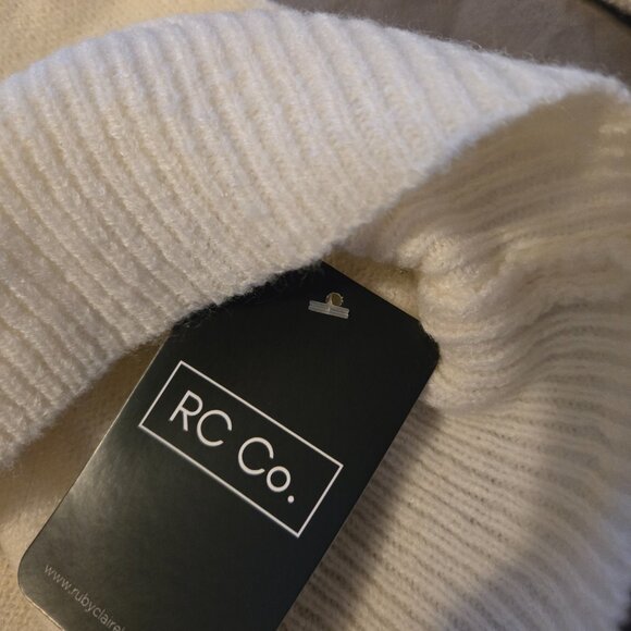 NWT White Sweater Size Large - Picture 5 of 5